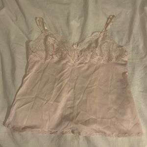 The cutest vintage pink lingerie top💓